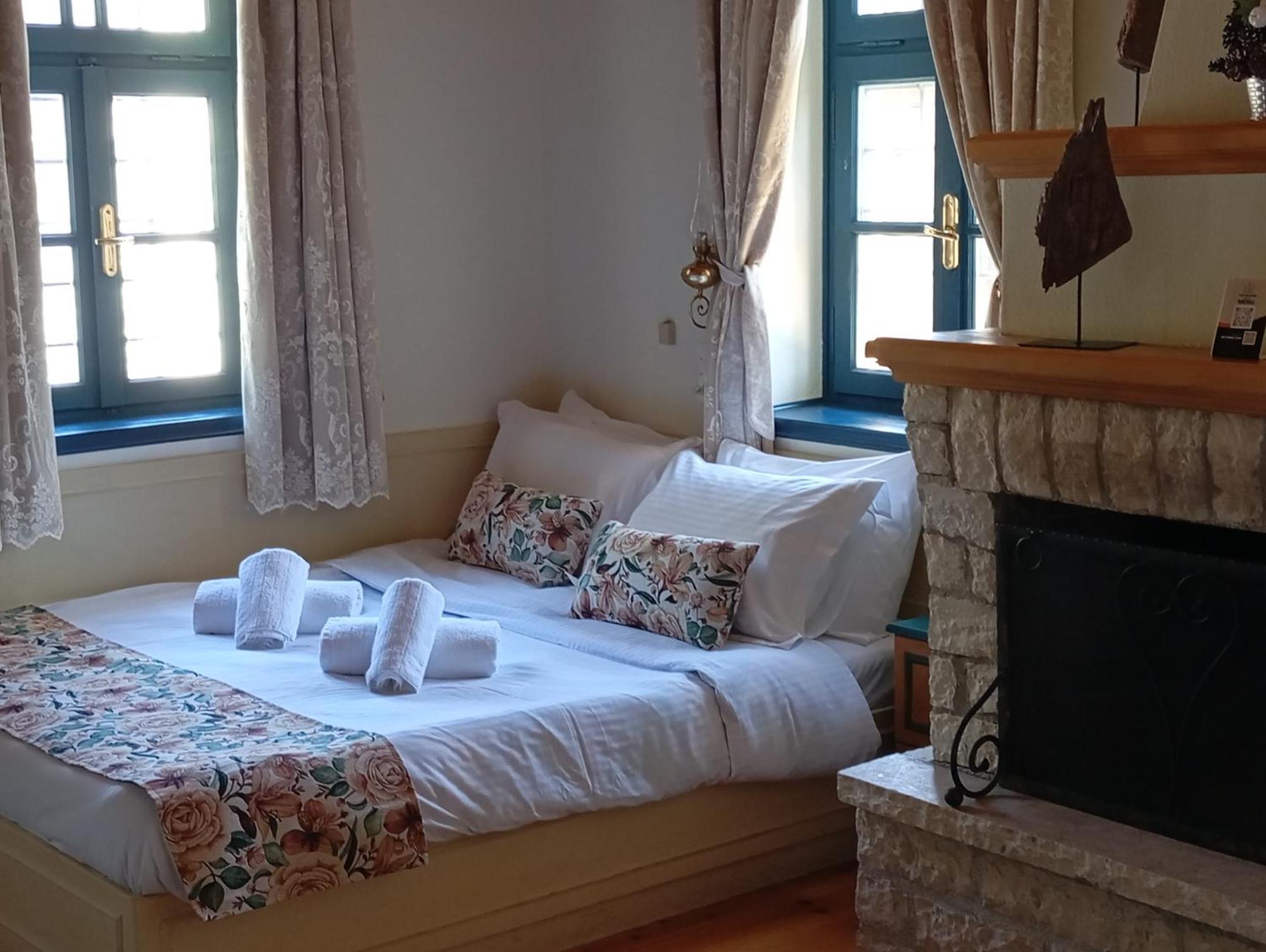 Andromachi'S Beloi Hotel Віца Екстер'єр фото